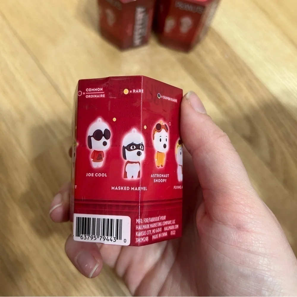 Peanuts hallmark random